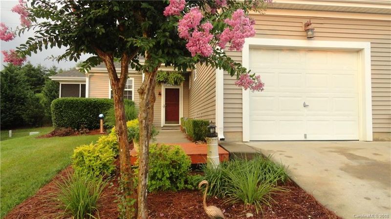 2380 Madison Green Dr, Gastonia, NC 28054
