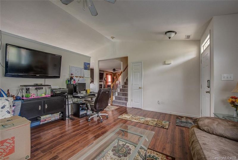153 Brookstone Dr #142, Mount Holly, NC 28120