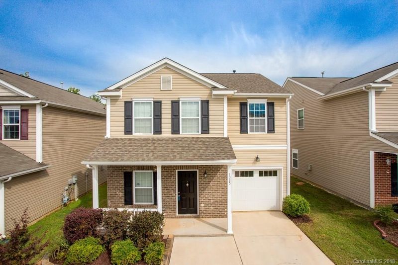 1025 Willow Wind Dr, Gastonia, NC 28054