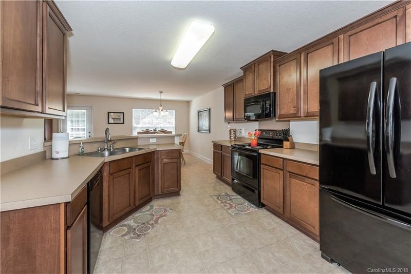 858 Estuary Ct, Rock Hill, SC 29732