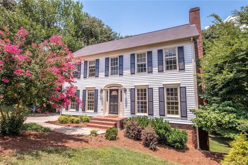 8229 Bellfield Pl, Charlotte, NC 28270