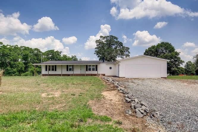 2923 Mcmanus Cir, Monroe, NC 28112