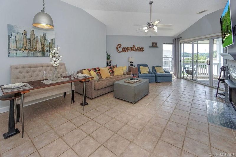 1308 Torrence Cir #9, Davidson, NC 28036