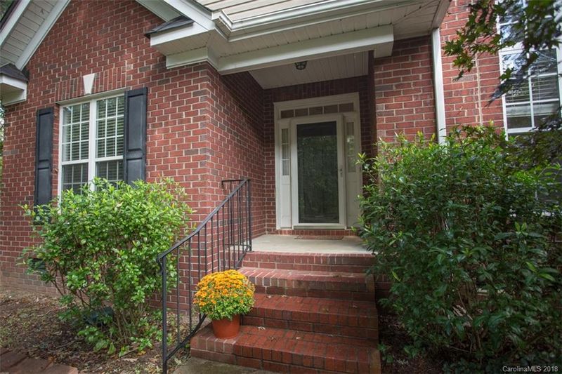 218 Ridge Rd, Monroe, NC 28110