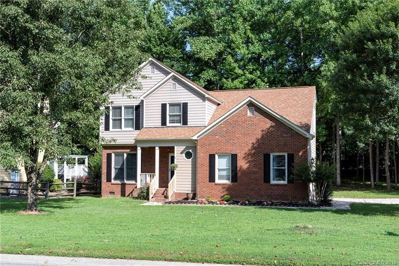 17023 Shady Glen Dr, Cornelius, NC 28031