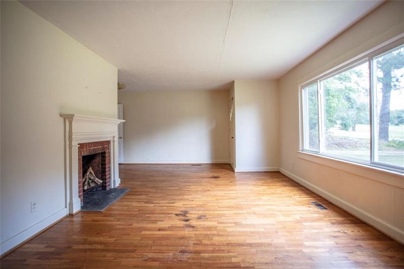 2201 13th Ave SW, Hickory, NC 28602