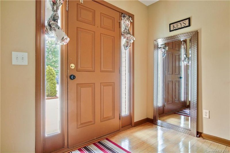 1541 Kindred Cir NW, Concord, NC 28027