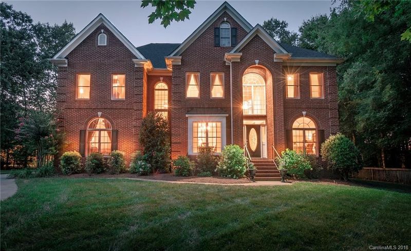12821 Lindrick Ln, Charlotte, NC 28277