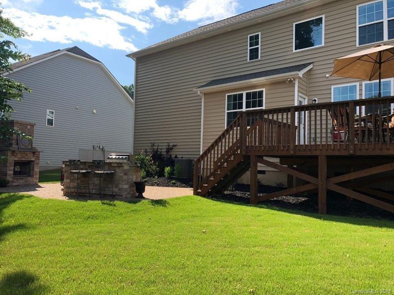 5817 Dinsmore Ln, Belmont, NC 28012