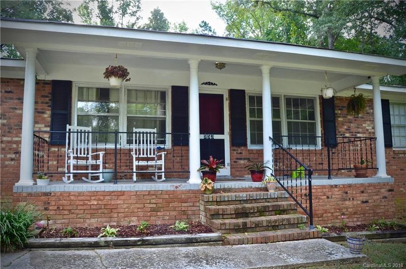 953 Anderson Dr, Lancaster, SC 29720
