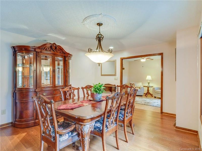 8333 Pompano Rd, Harrisburg, NC 28075