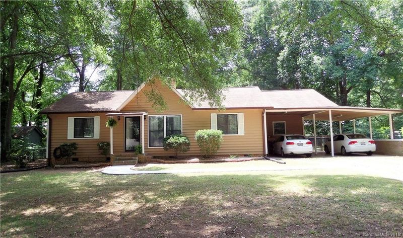 1621 Sumner Dr, Rock Hill, SC 29732