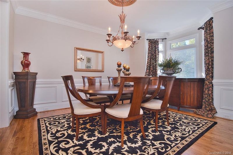 7076 Harbor Ct, Tega Cay, SC 29708