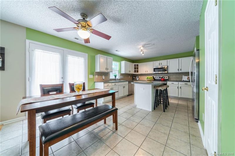 521 Red Oak Ct #521, Tega Cay, SC 29708