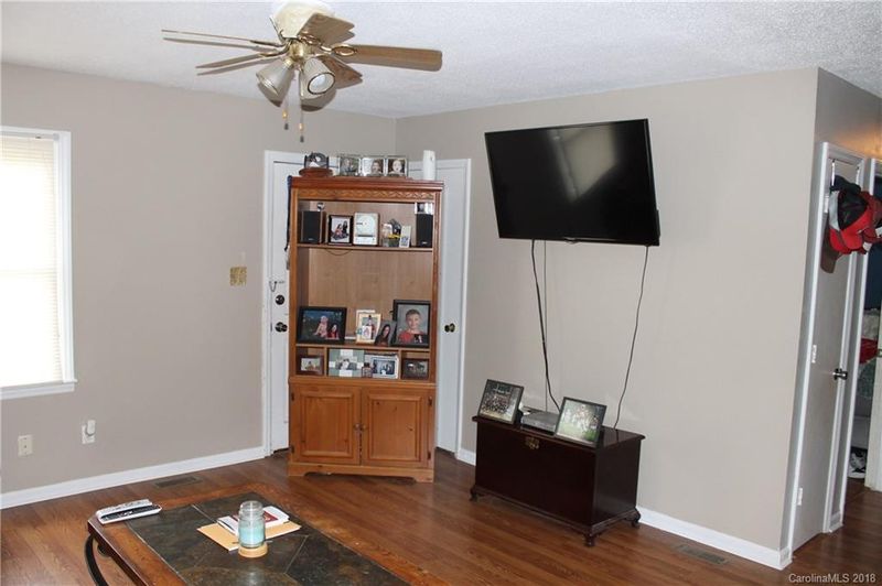 4704 Grier St, Gastonia, NC 28056
