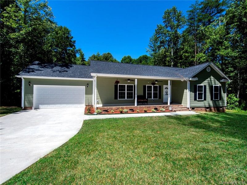 1092 D Kelly Cir #11, Clover, SC 29710