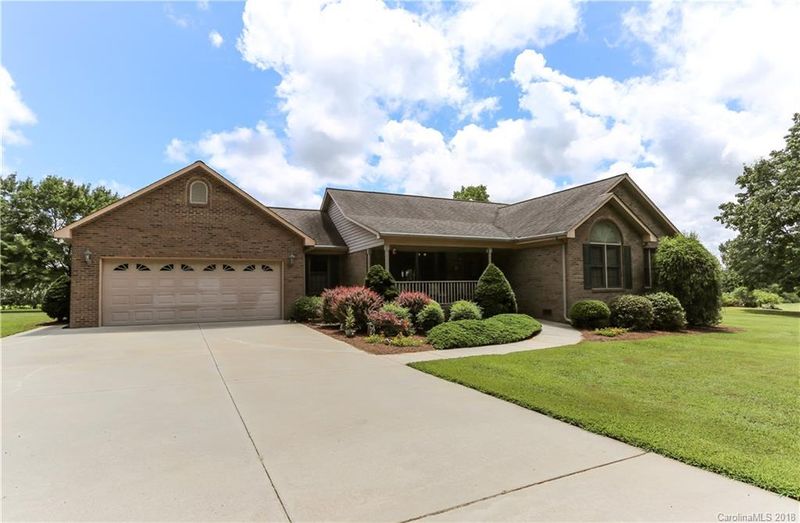 3801 Beda Rd, Maiden, NC 28650