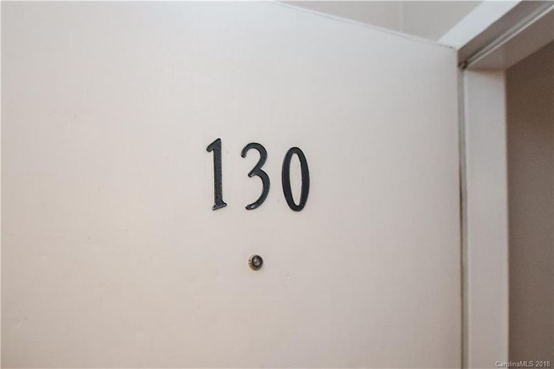 201 Hoskins Rd #130, Charlotte, NC 28208