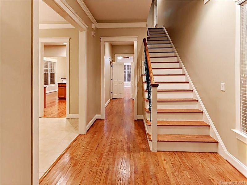 16810 Summers Walk Blvd, Davidson, NC 28036