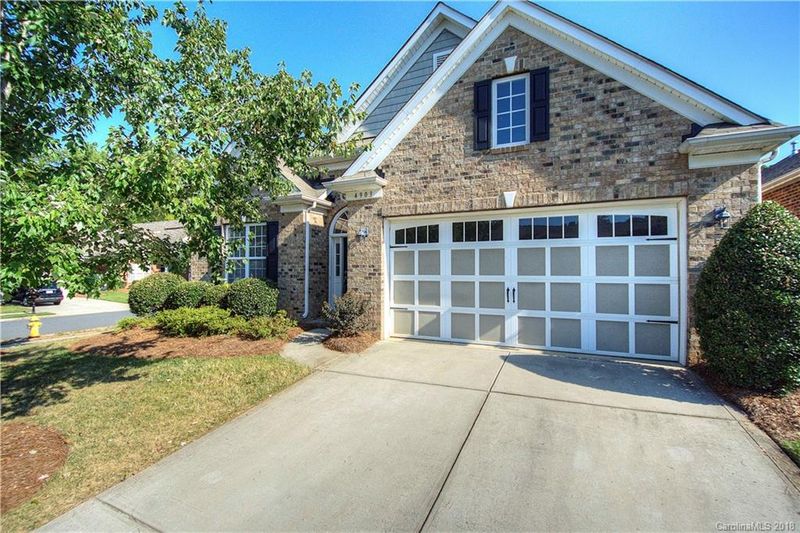 4903 Spur Ranch Rd, Charlotte, NC 28277