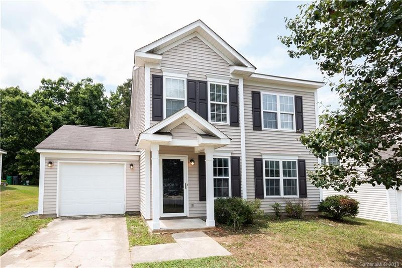 2228 Meadecroft Rd, Charlotte, NC 28214