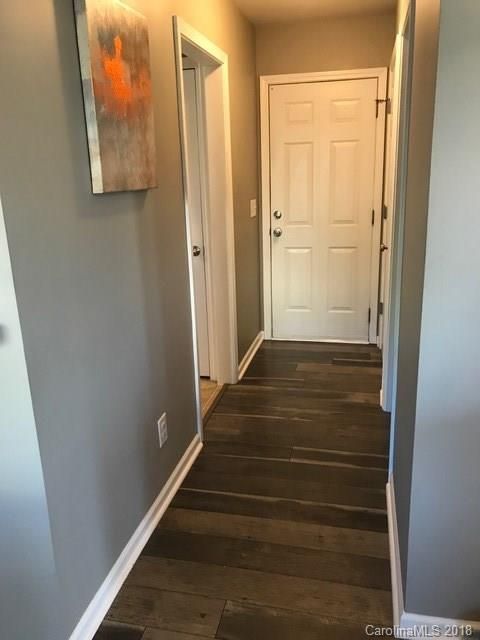 5105 Boardwalk Ct, Dallas, NC 28034