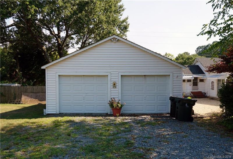 1201 Griffith Rd, Monroe, NC 28112