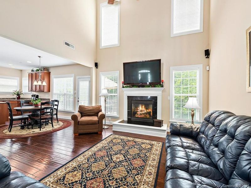 8423 Delamere Ln, Charlotte, NC 28269