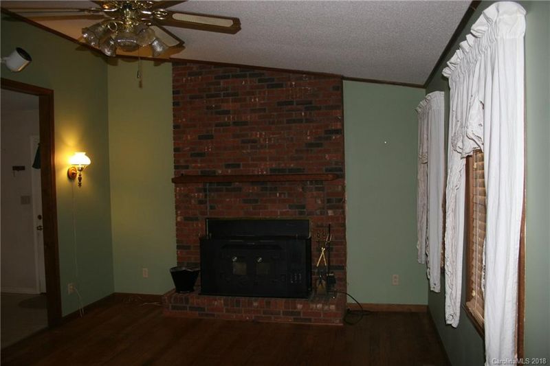 3643 Thunder Rd, Maiden, NC 28650
