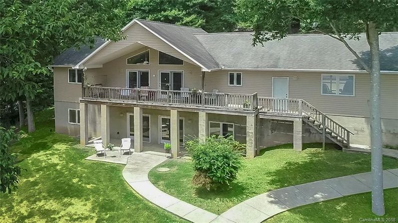 1826 Goat Rd, Catawba, NC 28609