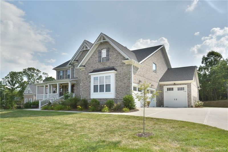 122 Overlook Ridge Ln, Davidson, NC 28036