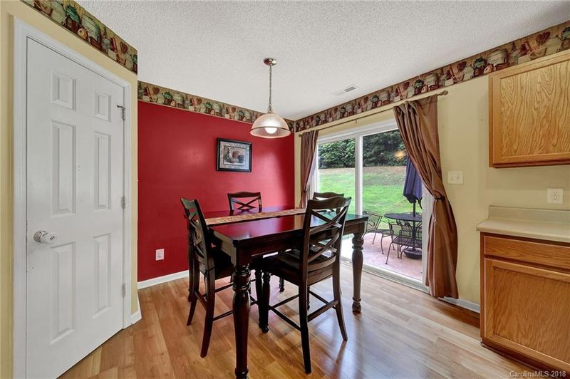 5931 Versage Dr, Mint Hill, NC 28227