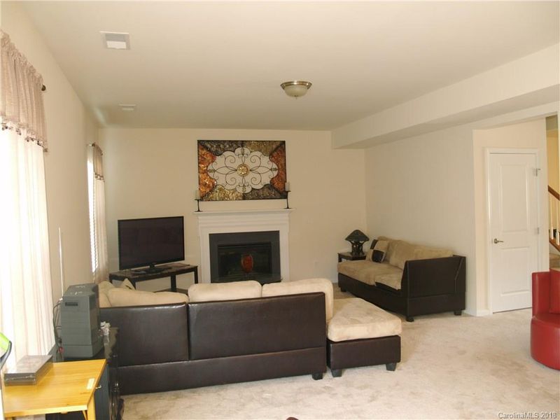 1283 Farm Branch Dr, Concord, NC 28027