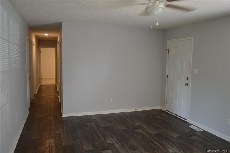 2891 Greenleaf Rd #8, Clover, SC 29710