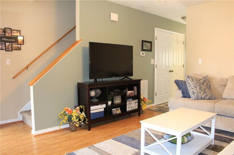 102 Brandywine Dr NE #E-4, Conover, NC 28613