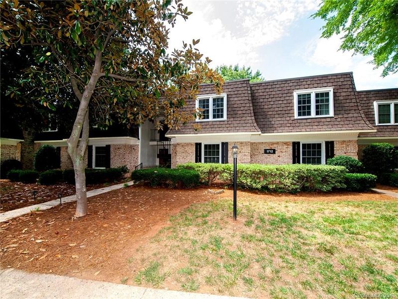 1712 Roxborough Rd #E, Charlotte, NC 28211