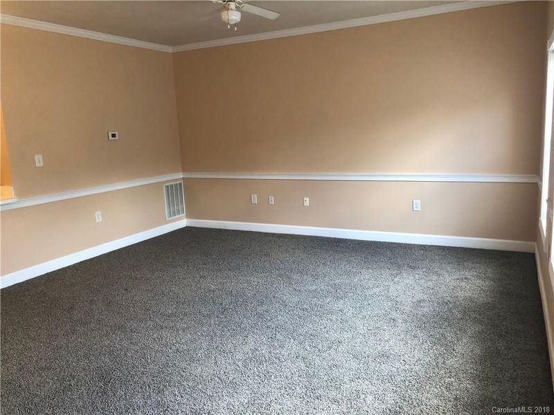 9313 Meadow Vista Rd, Charlotte, NC 28213