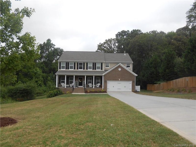 6919 Old Oak Ln, Mint Hill, NC 28227