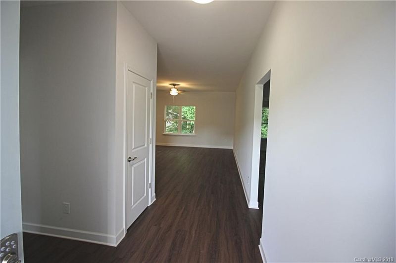 2533 Lanecrest Dr, Charlotte, NC 28215