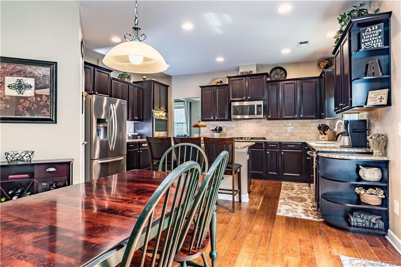 4329 Oxford Mill Rd, Waxhaw, NC 28173