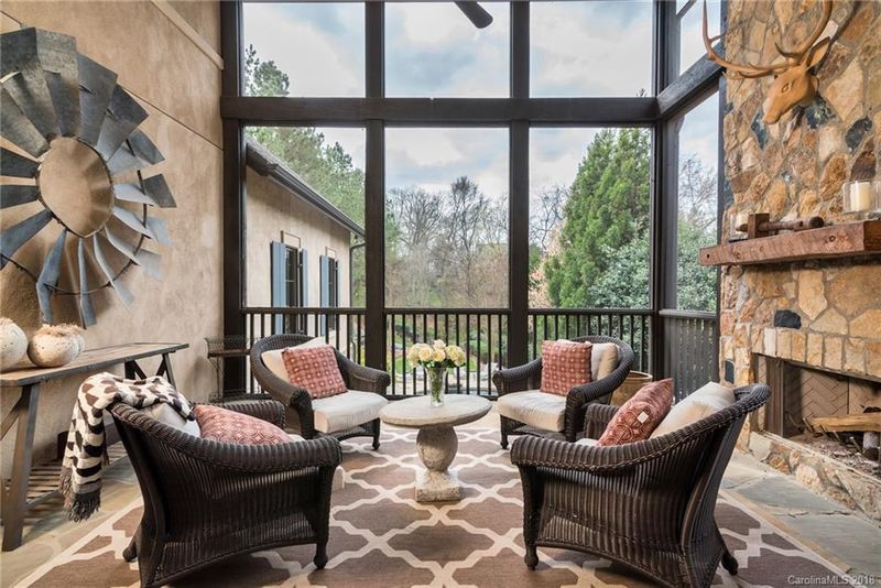 7003 Summerhill Ridge Dr, Charlotte, NC 28226