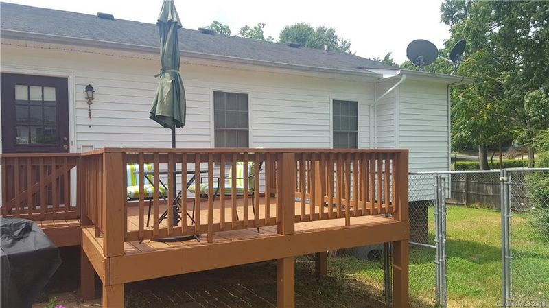 907 E 13th St, Kannapolis, NC 28083