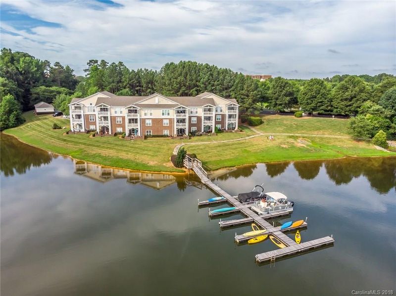 860 Jetton St #62, Davidson, NC 28036