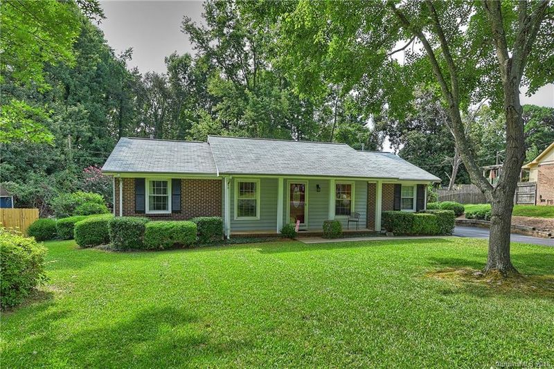 6031 Charing Pl #98, Charlotte, NC 28211