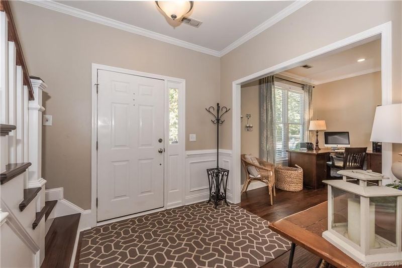 8815 Forest Shadow Cir, Cornelius, NC 28031