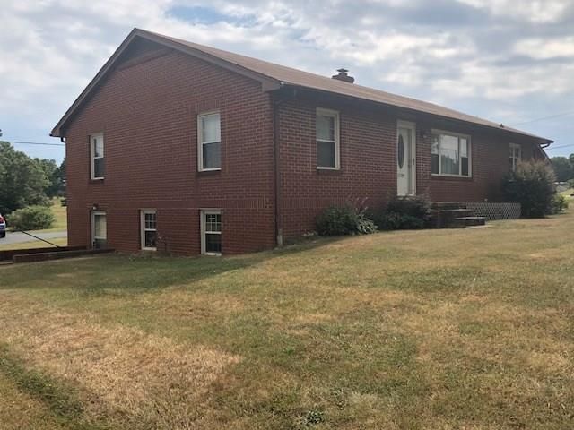 5709 Bolick Rd, Claremont, NC 28610