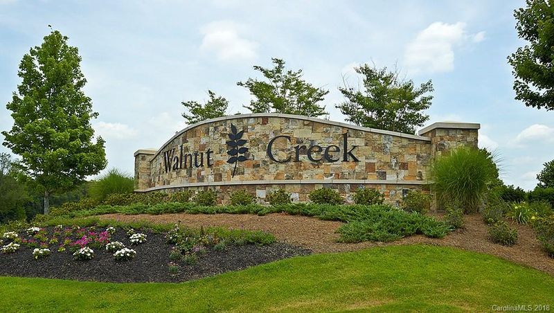 7050 Chrysanthemum Rd #3D-82, Lancaster, SC 29720