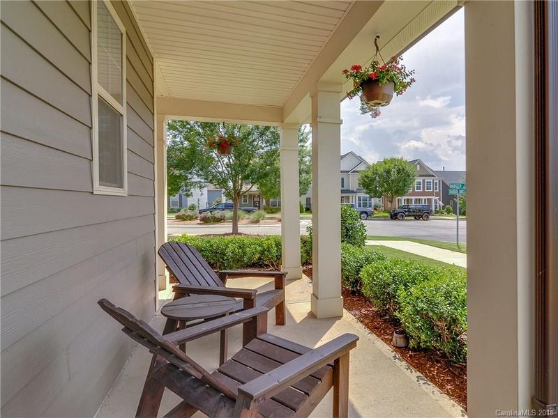 1250 Badger Ct, Charlotte, NC 28206