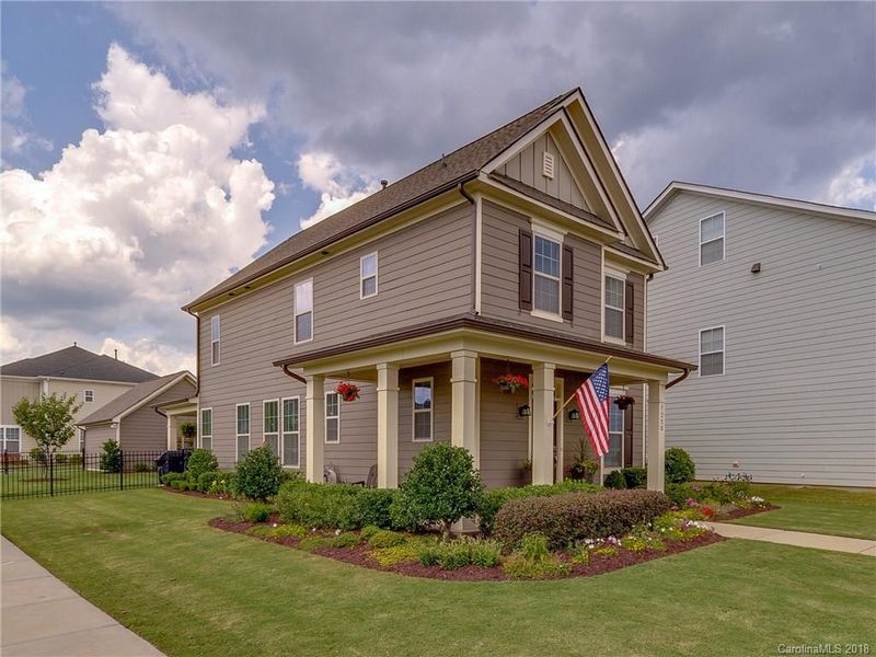 1250 Badger Ct, Charlotte, NC 28206