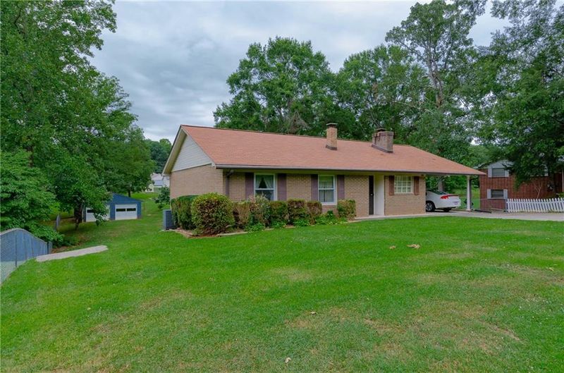 1410 26th St SW, Hickory, NC 28602